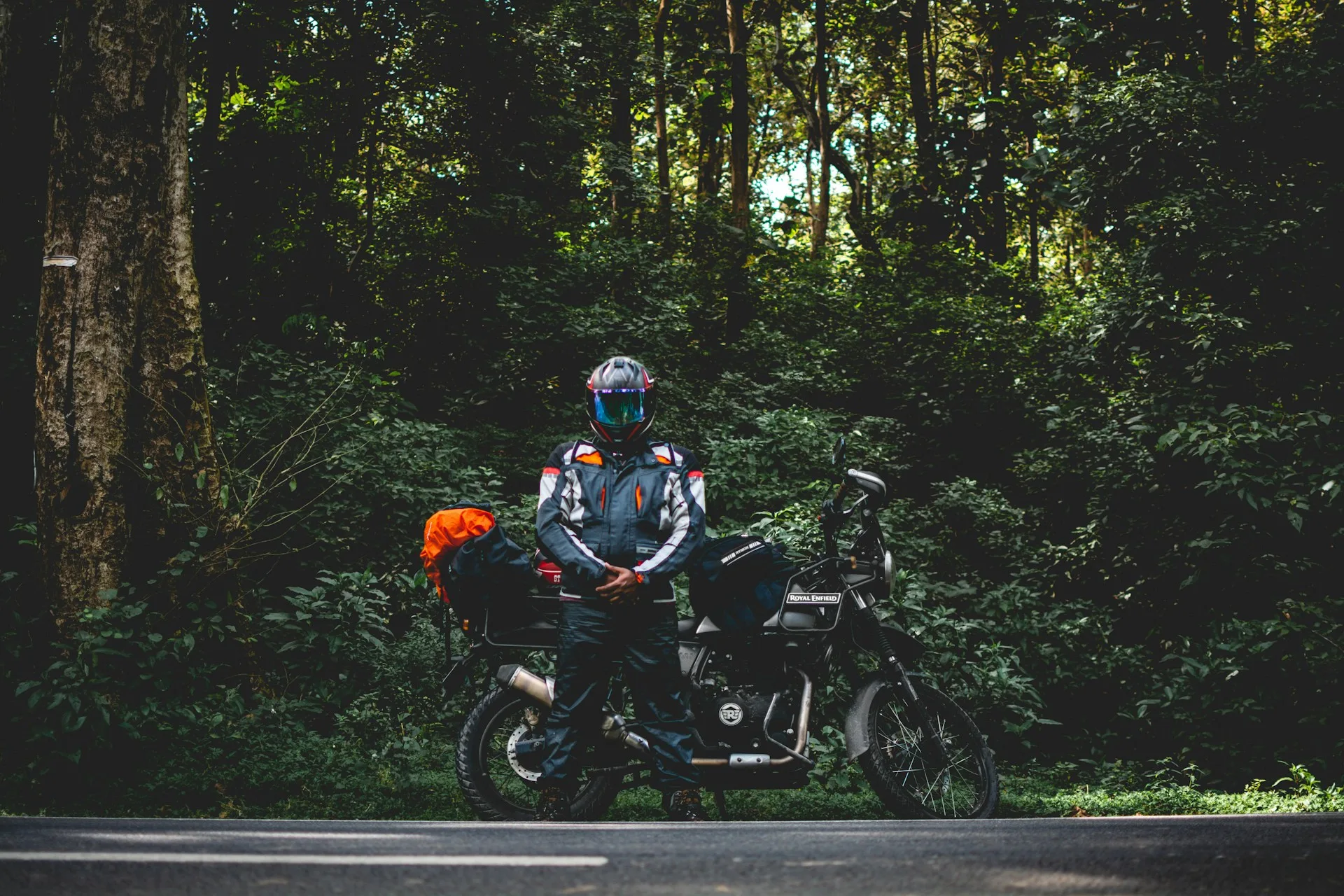 Bike on Rent in Rishikesh and Explore the Surroundings